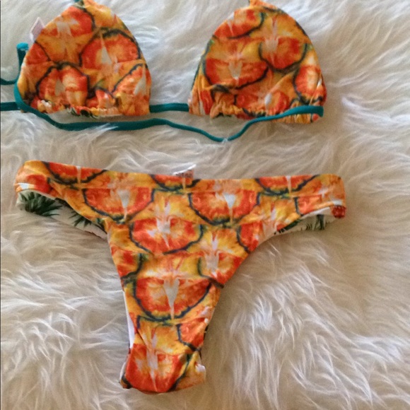 Reversible pineapple princess bikini! - Picture 3 of 6